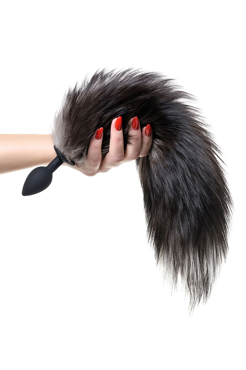 Черная силиконовая анальная втулка с хвостом чернобурой лисы - размер S — изображение 5