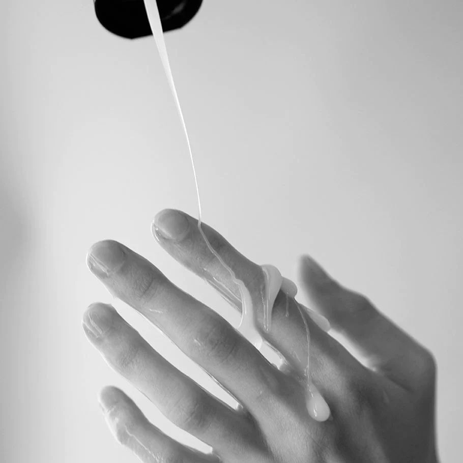 Смазка на водной основе Creamy с консистенцией спермы - 70 мл. — изображение 2