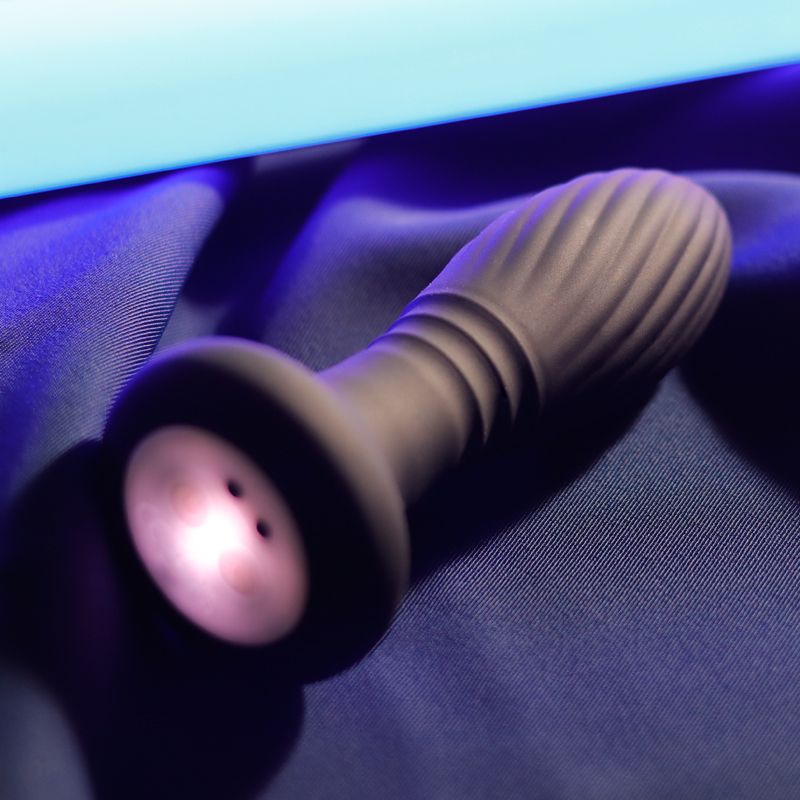 Черная анальная пробка с вибрацией и LED-подсветкой - 11,9 см. — изображение 6