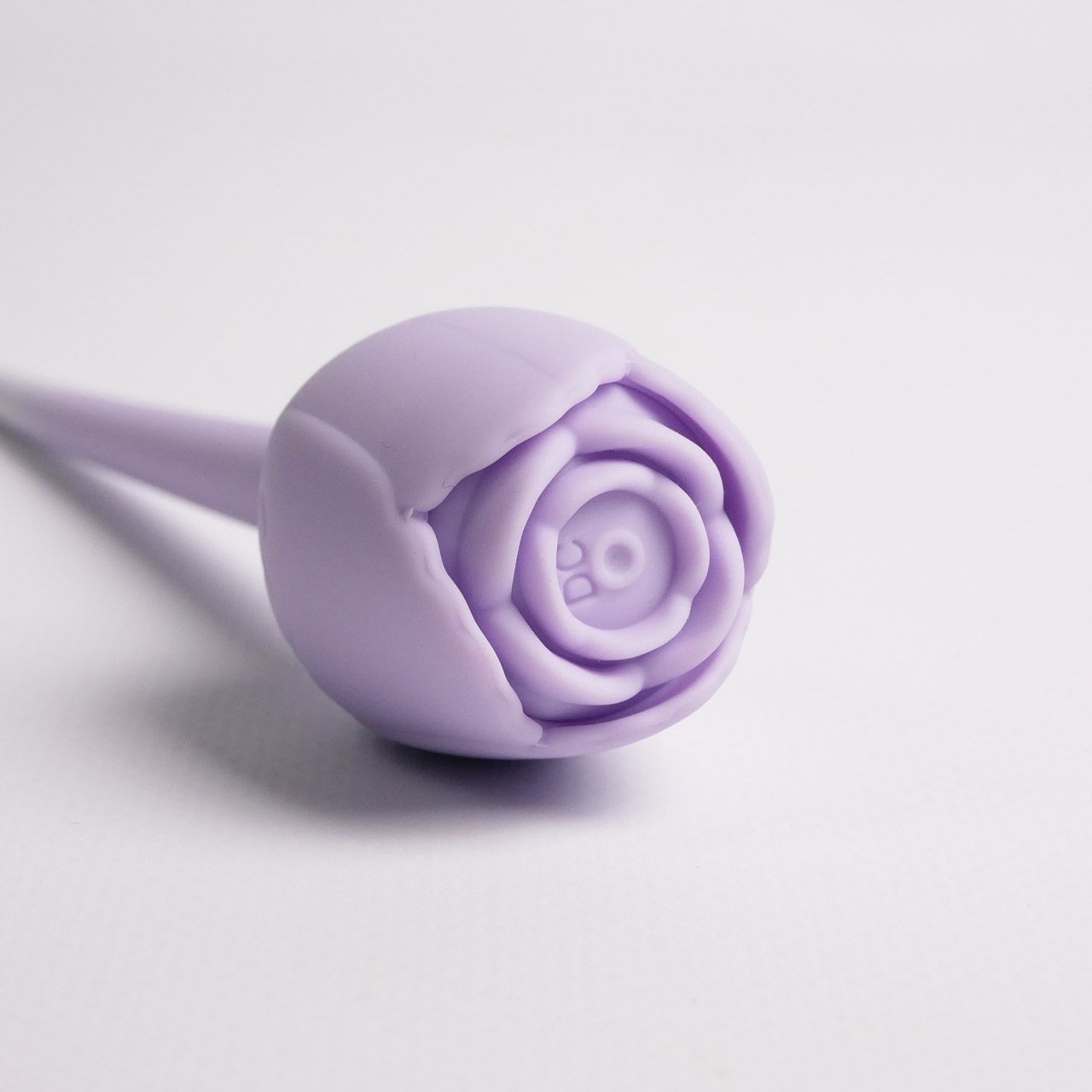 Сиреневый вибростимулятор в форме розы Youvic — изображение 4