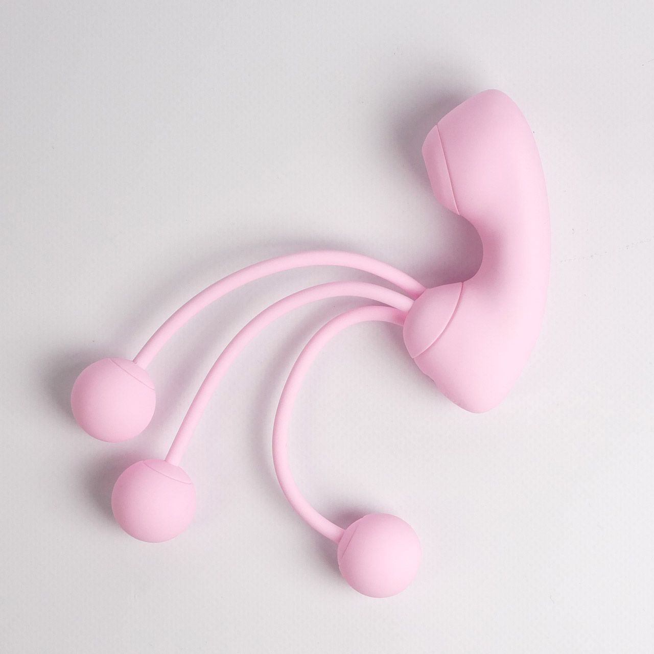 Розовый вакуумный стимулятор клитора с вагинальными виброшариками — изображение 6