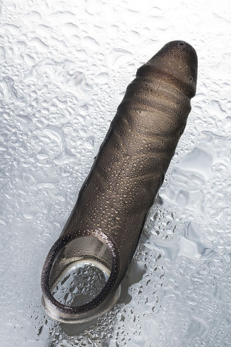 Дымчатая фаллическая насадка с подхватом и закрытой головкой - 16,2 см. — изображение 8